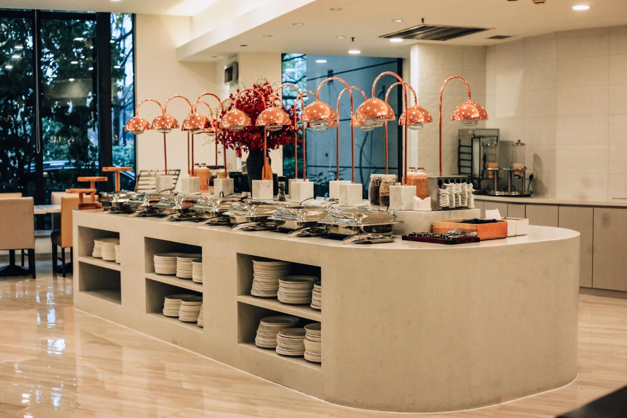 Holiday Inn Express Shanghai Putuo By Ihg Exterior photo