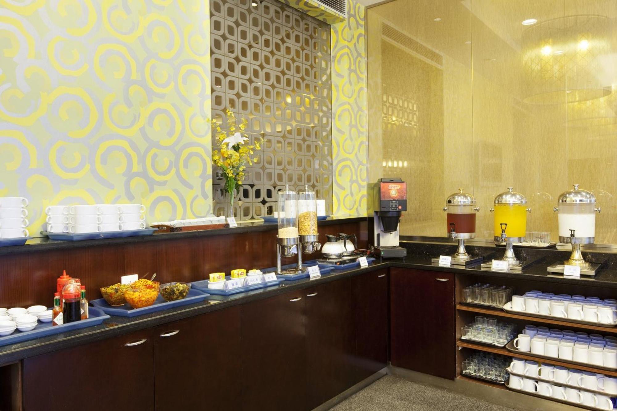 Holiday Inn Express Shanghai Putuo By Ihg Exterior photo