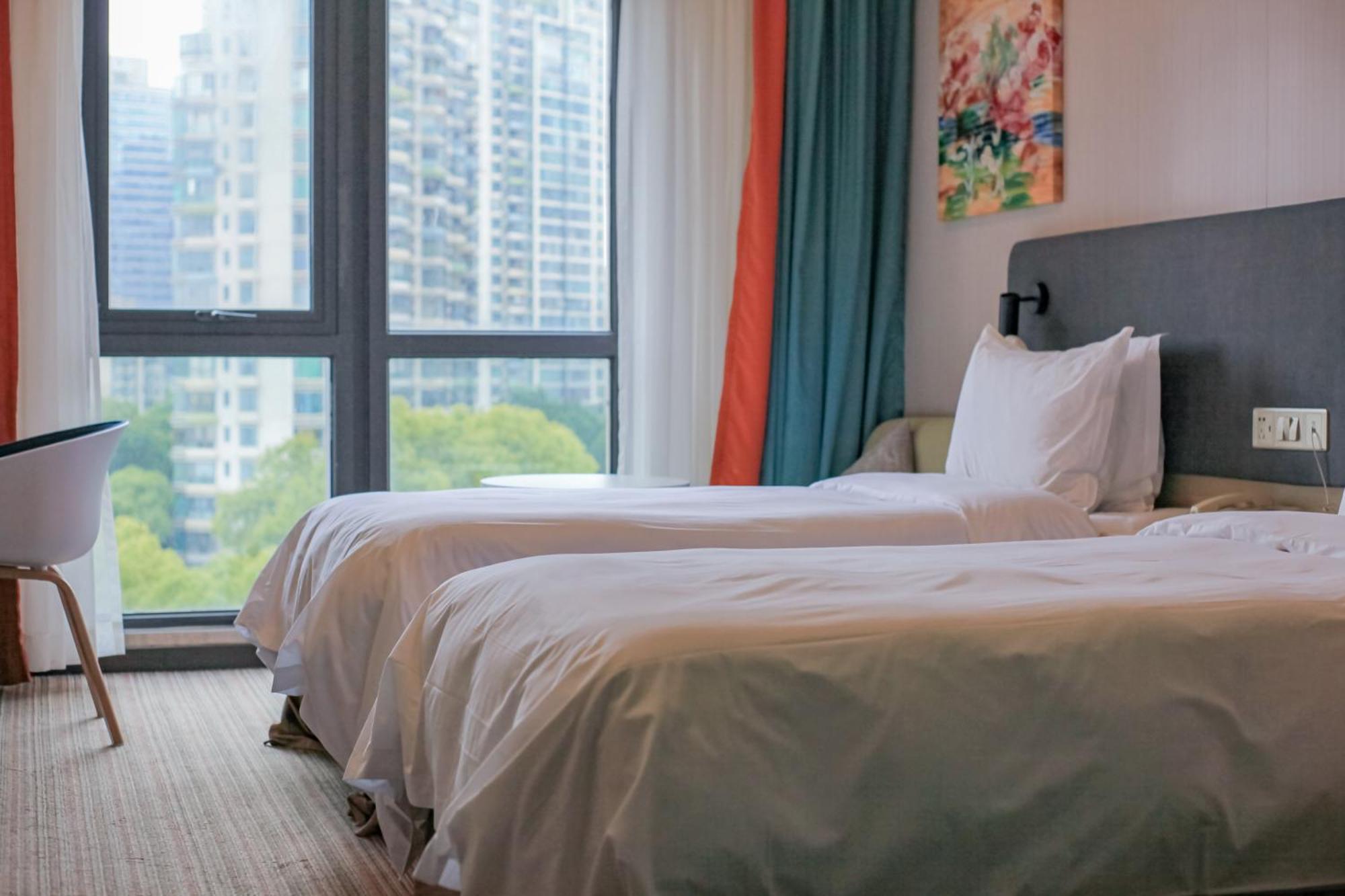 Holiday Inn Express Shanghai Putuo By Ihg Exterior photo