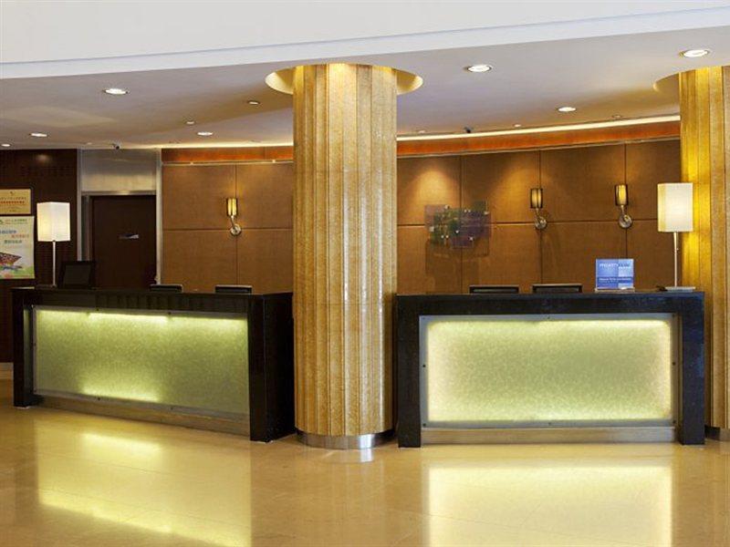 Holiday Inn Express Shanghai Putuo By Ihg Exterior photo